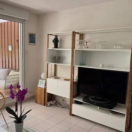 Spacious 73m With Terrace & Parking *