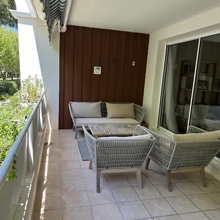Spacious 73m With Terrace & Parking *